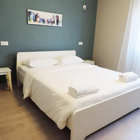 Pretty Tiburtina Pensionat 4*